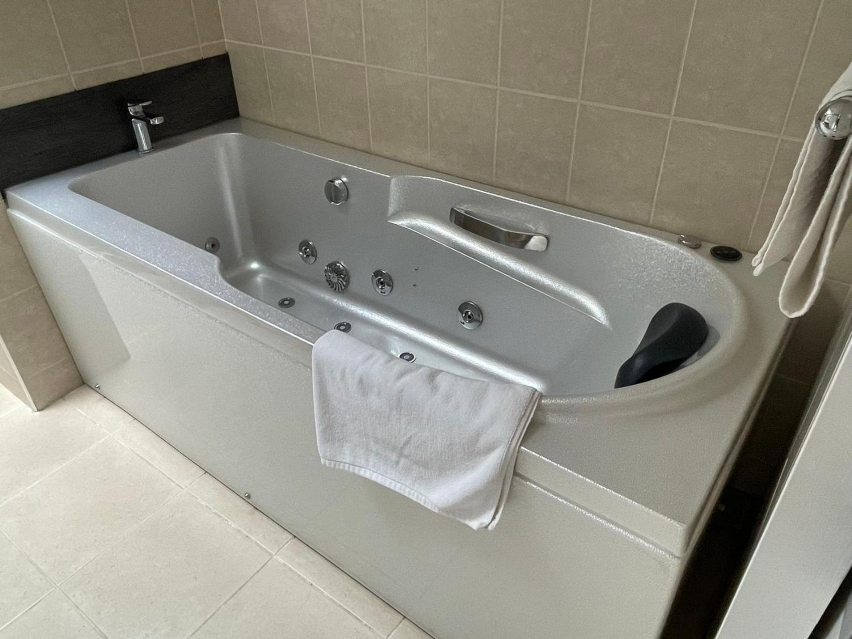 Alpha Motel Christchurch Zewnętrze zdjęcie